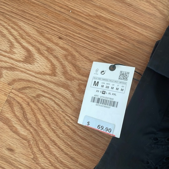 Zara pants with openwork embroidery - Picture 15 of 15